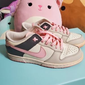 Pink Beige Grey Nike Dunks